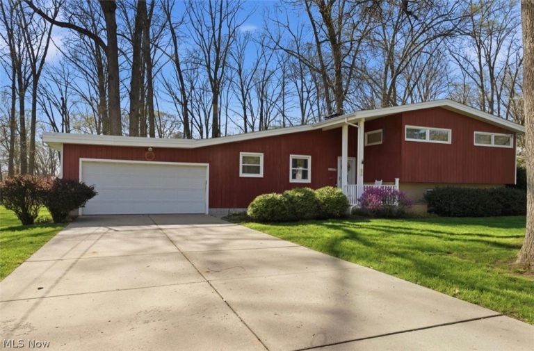 6972 Ronjoy Place, Youngstown, OH, 44512