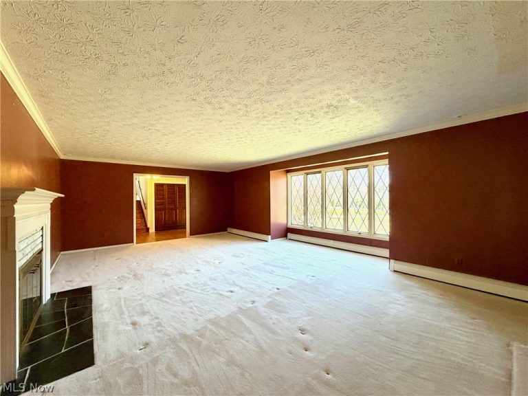 11469 Fowlers Mill Road, Chardon, OH - Photo 8