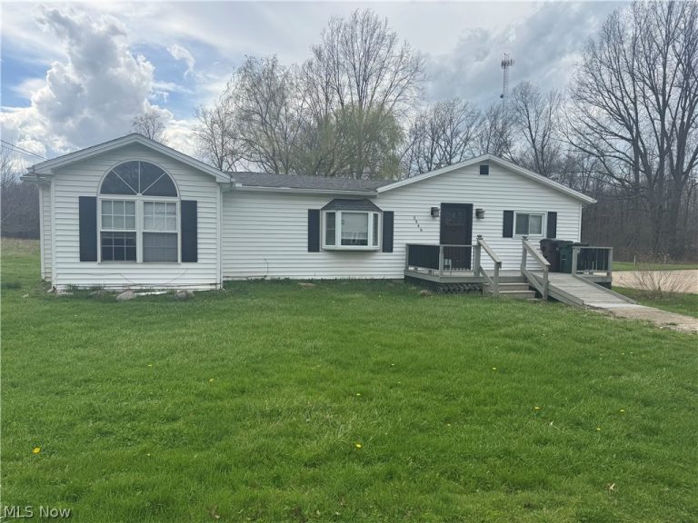 3946 Dunton Road, Lorain, OH, 44055