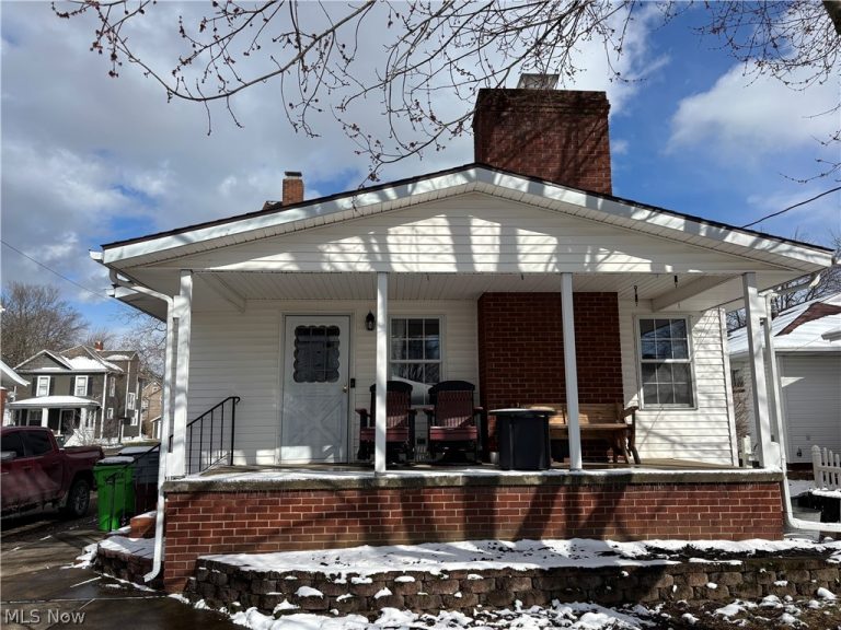 120 Prospect Street, Dover, OH - Photo 6