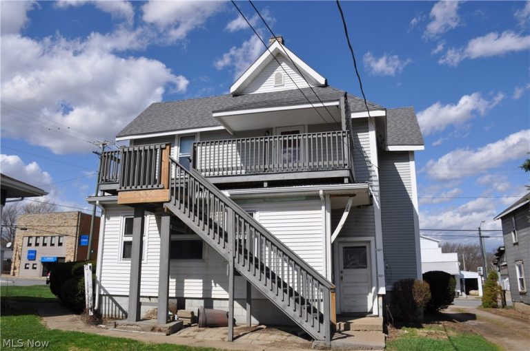 11 Main Street, Dalton, OH - Photo 2