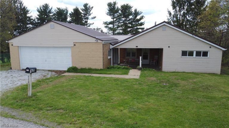 146 Brown Road, Follansbee, WV, 26037