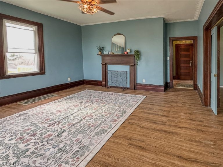 166 Ohio Street, Cadiz, OH - Photo 6