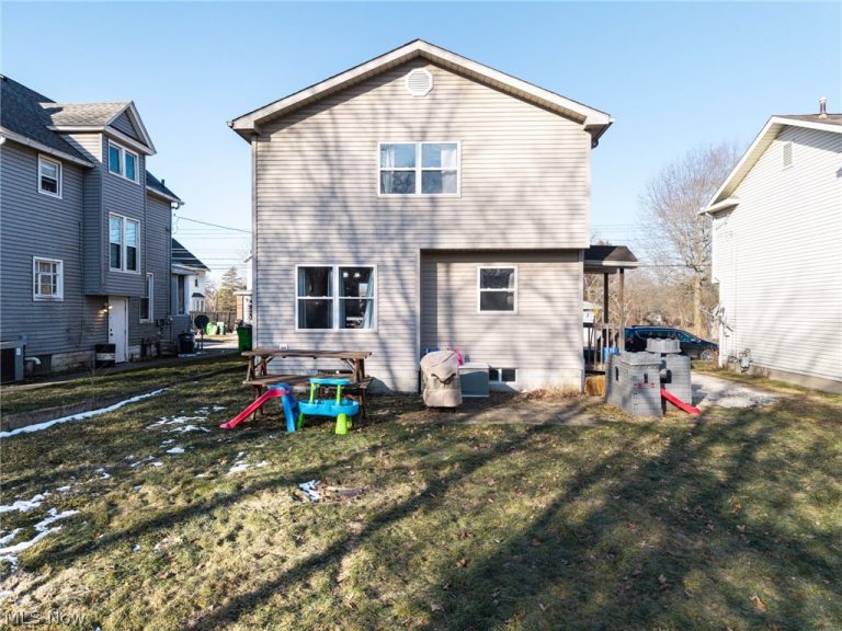 67 25th Street, Barberton, OH - Photo 8