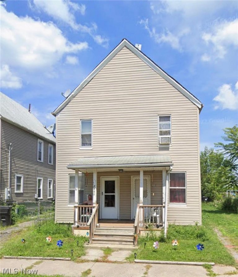7814 Lawn Avenue, Cleveland, OH, 44102