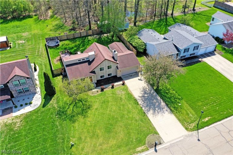 193 Chapel Hill Drive, Warren, OH - Photo 4