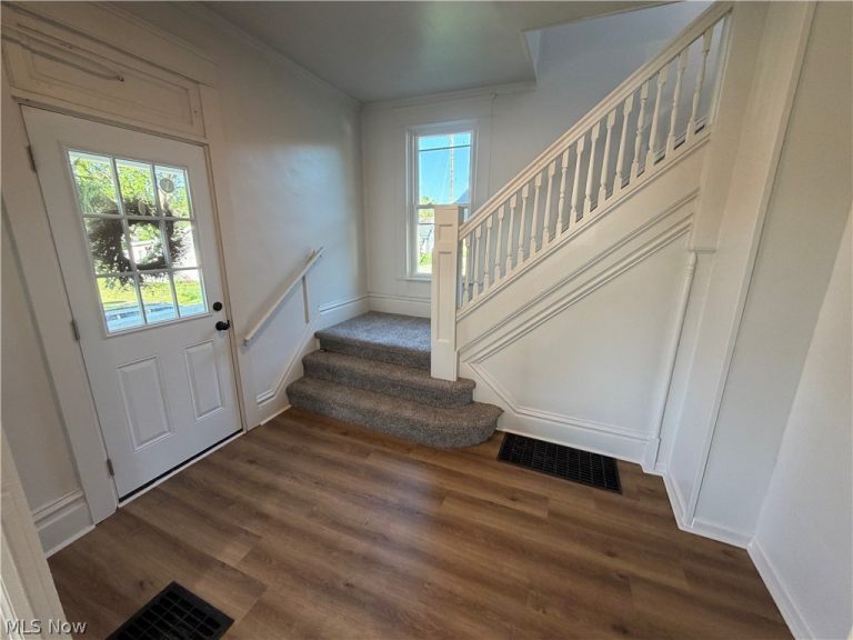 1229 Jackson Street, Zanesville, OH - Photo 4