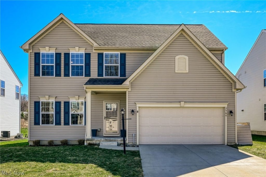 3564 Shady Timber Drive, Twinsburg, OH
