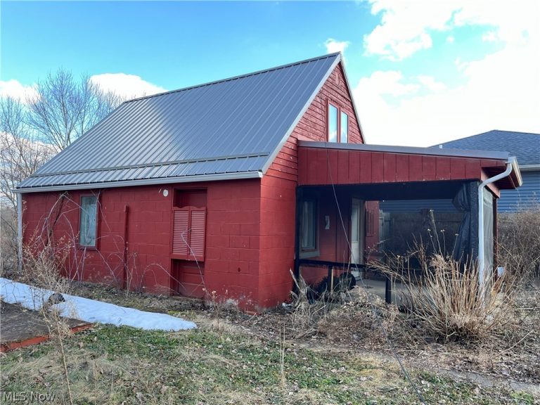 14121 Russell Drive, Petersburg, OH, 44454