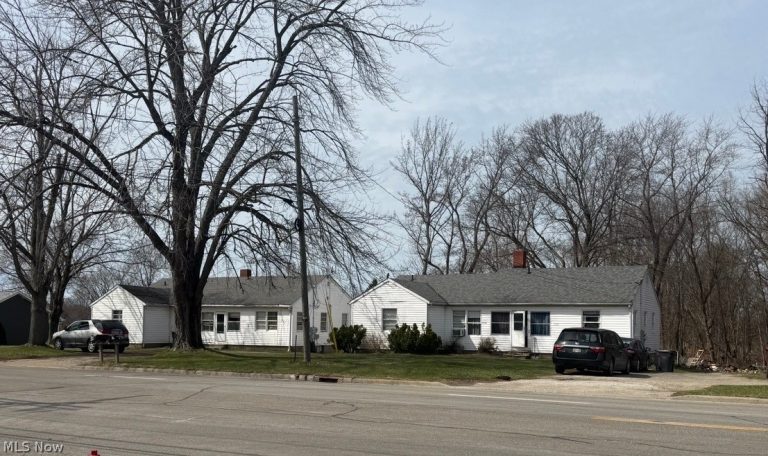 3901-3915 Ridge Road, Ashtabula, OH, 44004