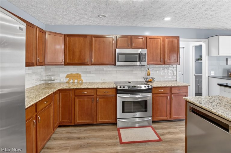 3089 Pondsford Drive, Medina, OH - Photo 5