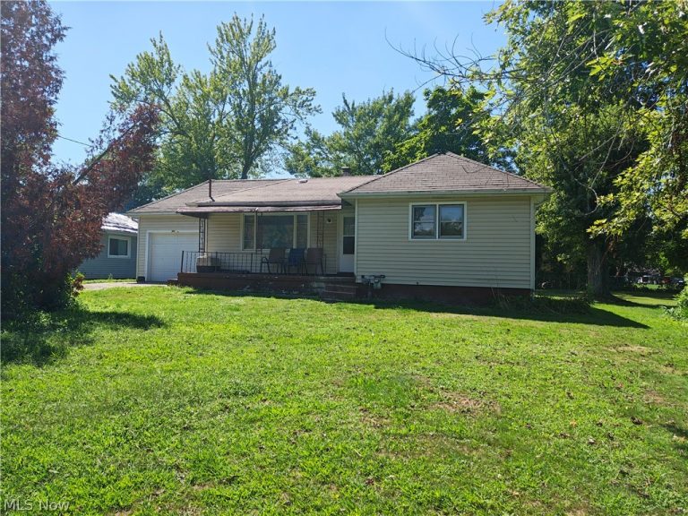 5611 Poplar Avenue, Ashtabula, OH - Photo 2