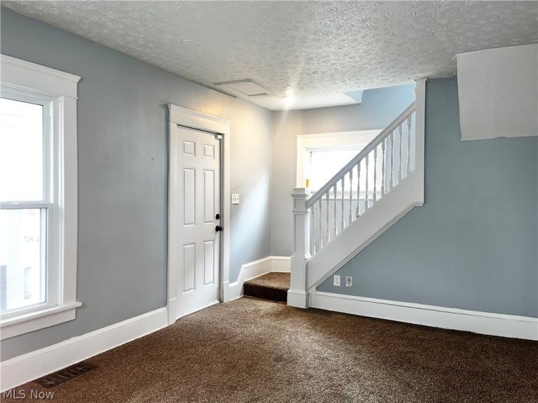 2291 11th Street, Akron, OH - Photo 4