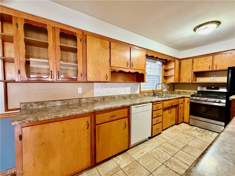 3945 Mill Drive, Zanesville, OH - Photo 4