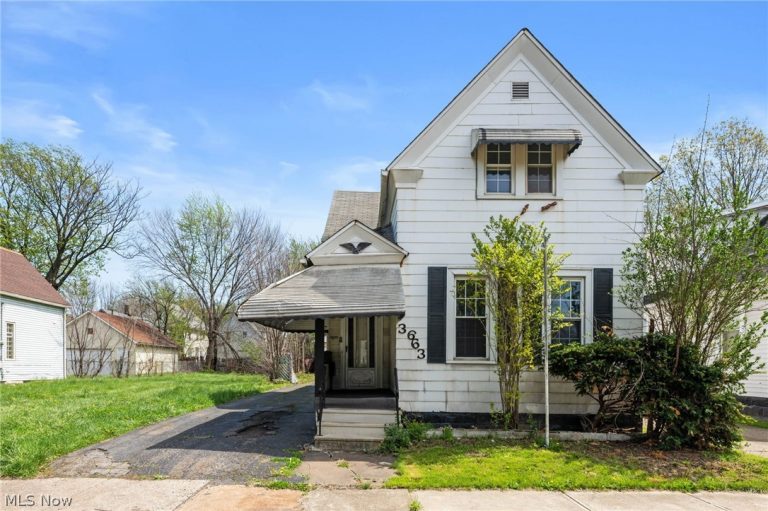 3663 54th Street, Cleveland, OH - Photo 3