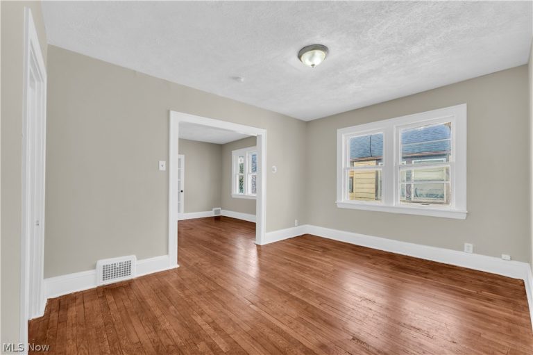 3519 100th Street #2, Cleveland, OH - Photo 8