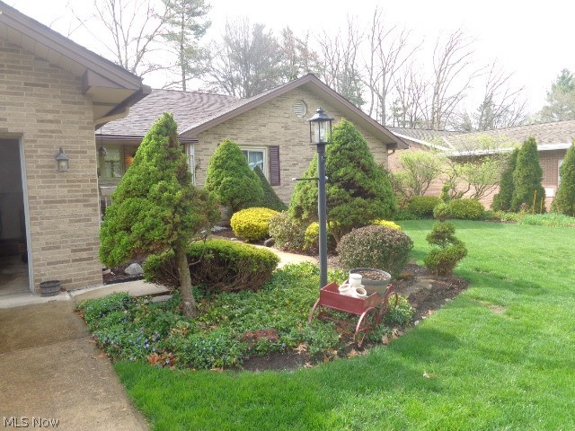 7422 Dogwood Lane, Parma, OH - Photo 3