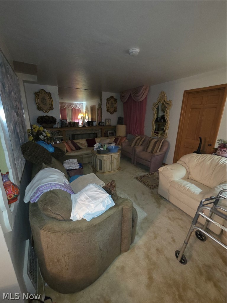 16305 Eldamere Avenue, Cleveland, OH - Photo 8