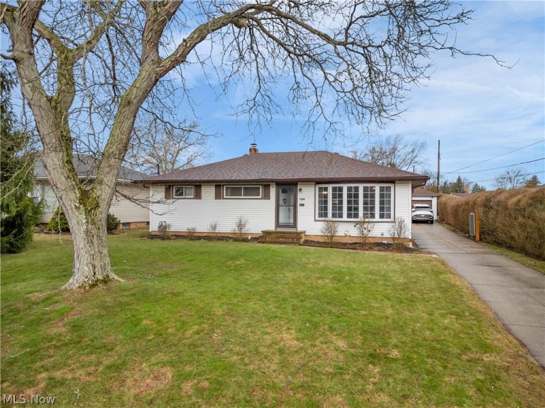 7206 Meadow Lane, Parma, OH, 44134