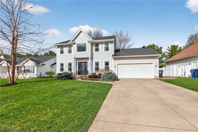 3412 Squires Bend, Cuyahoga Falls, OH - Photo 2