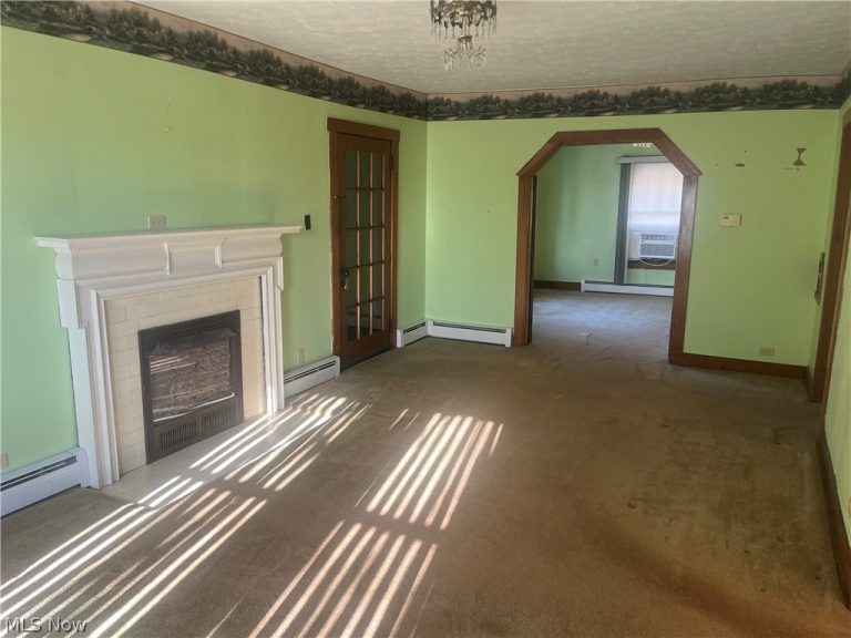 1216 Cisler Drive, Marietta, OH - Photo 2