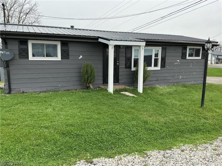 4595 Boggs Road, Zanesville, OH, 43701
