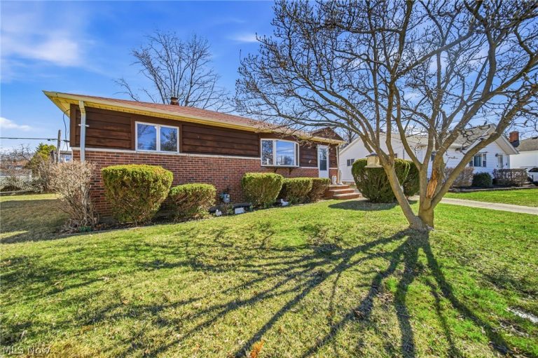 459 Cole, Willowick, OH - Photo 2