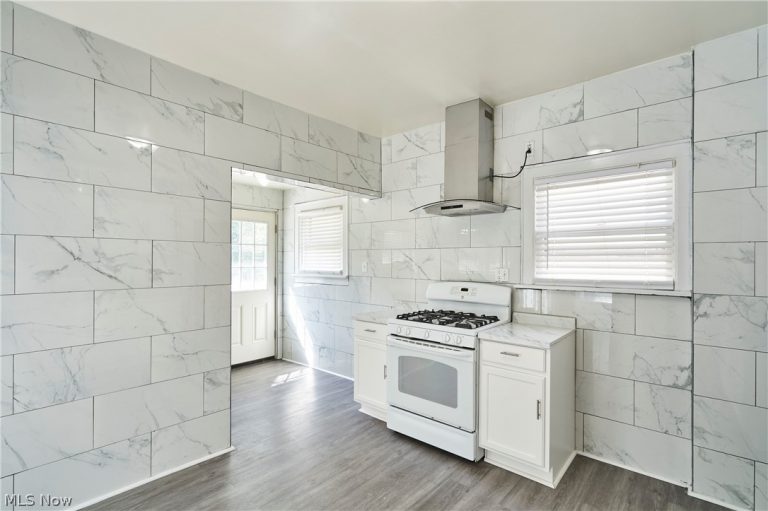 2154 12th Street, Akron, OH - Photo 6