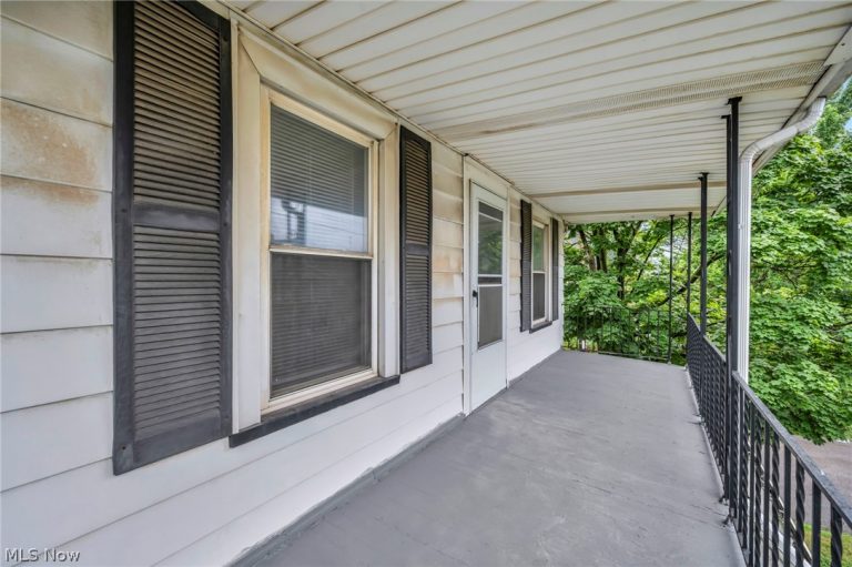 4105 64th Street, Cleveland, OH - Photo 5