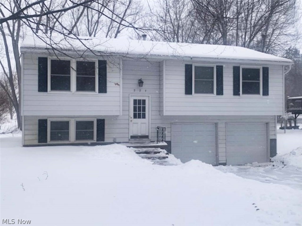 994 Erin Drive, Kent, OH