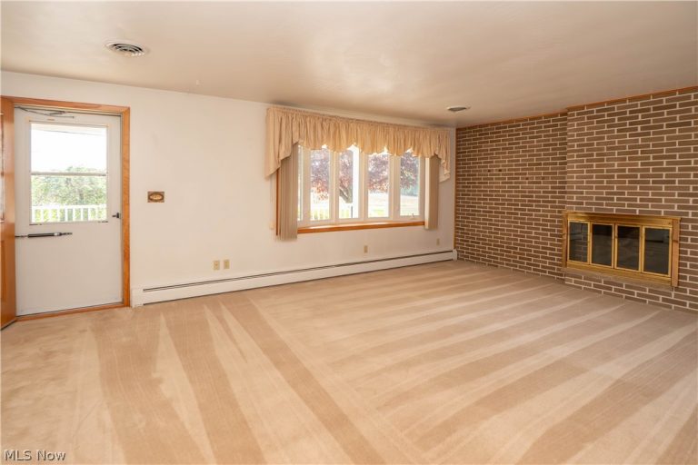 6501 Ravenna Avenue, Louisville, OH - Photo 5