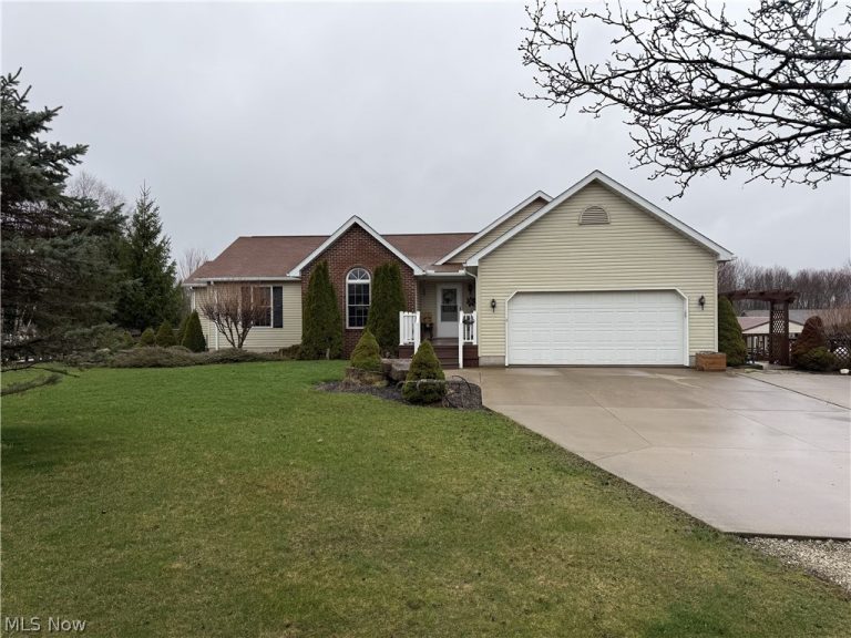 7047 Dial Road, Carrollton, OH, 44615