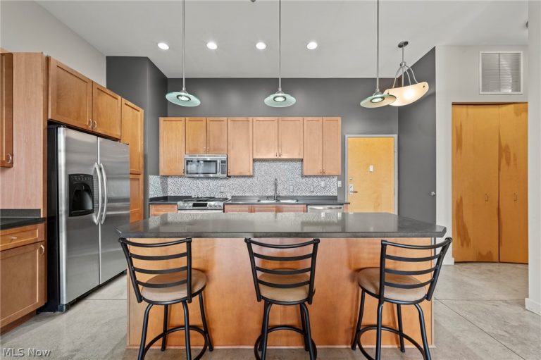 1951 26th Street #215, Cleveland, OH - Photo 8