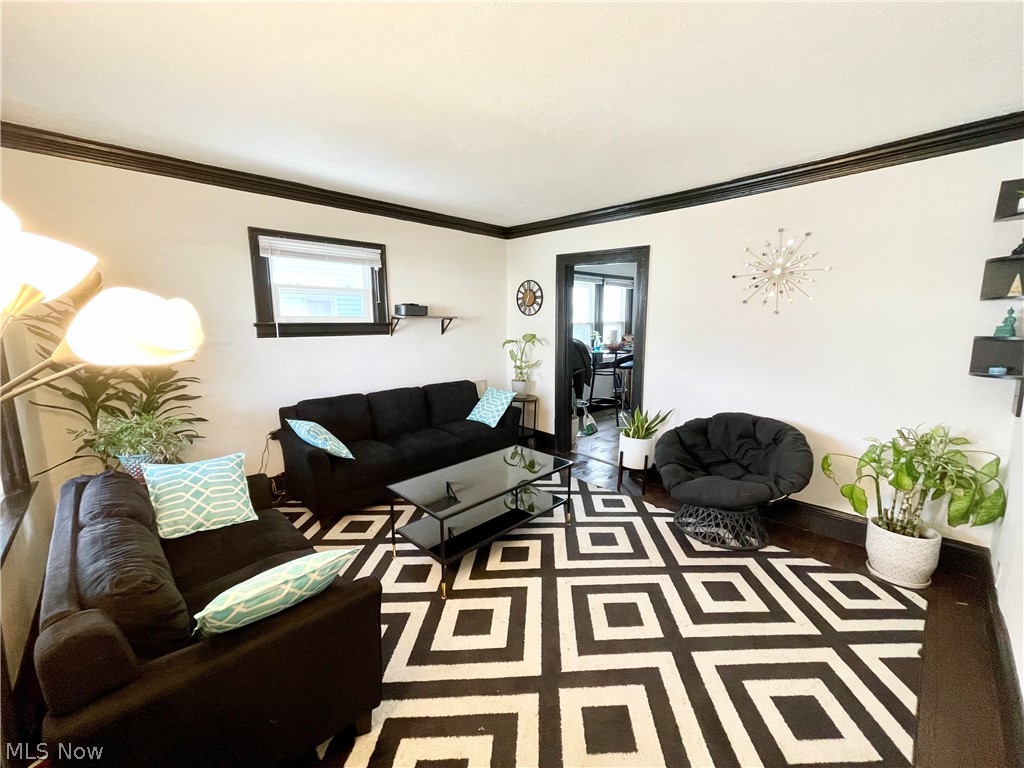 4032 142nd Street, Cleveland, OH