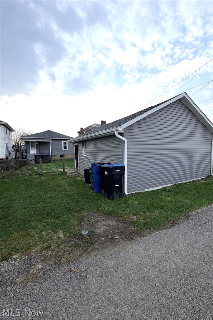 776 Larzelere Avenue, Zanesville, OH - Photo 4
