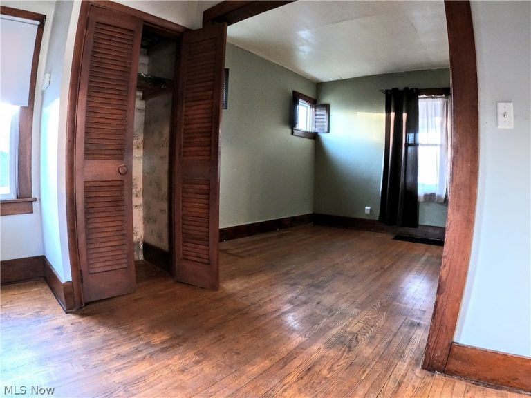 328 Bowman Street, Wooster, OH - Photo 8