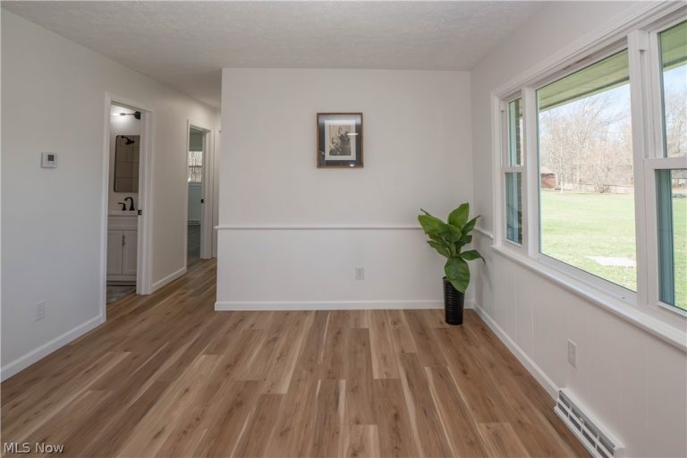 781 Leeman Drive, New Franklin, OH - Photo 6
