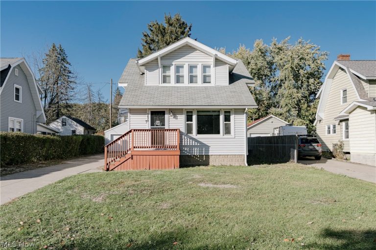 2679 Bender Avenue, Akron, OH - Photo 2