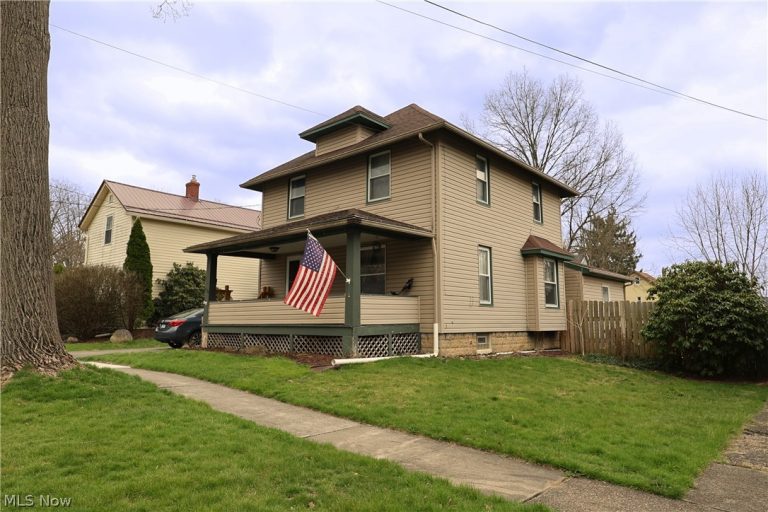 330 Central Avenue, Ravenna, OH, 44266