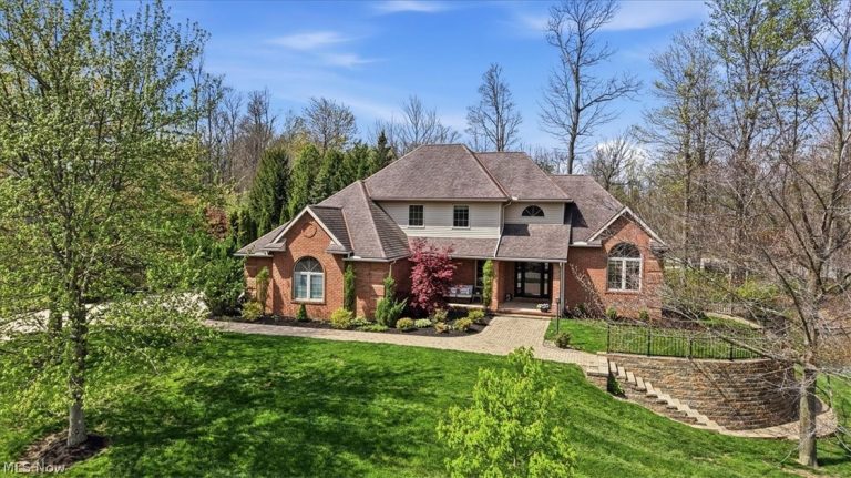 270 Sugar Maple Lane, Mansfield, OH - Photo 2