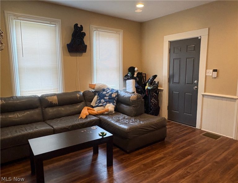 361 Cross Street, Akron, OH - Photo 5