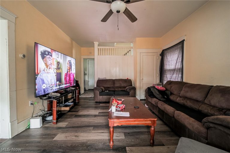 610 Ingram Avenue, Canton, OH - Photo 2