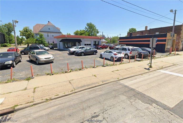 751 185th Street, Cleveland, OH - Photo 2