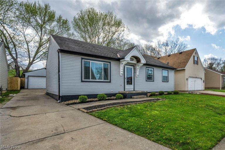 871 Marcie Drive, Cleveland, OH - Photo 2