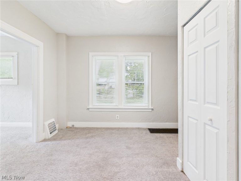 535 Gage Street, Akron, OH - Photo 8