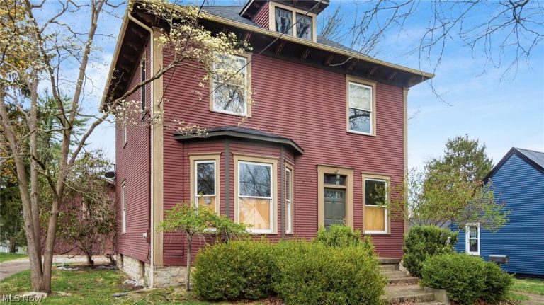 339 Taylor, Zanesville, OH, 43701