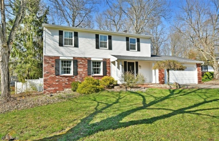 8559 Bayberry Drive, Warren, OH - Photo 3