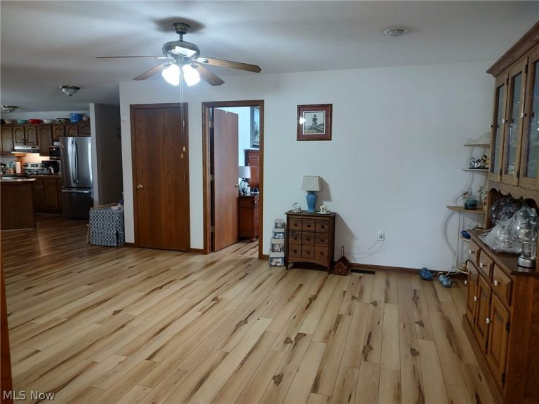 4314 Sherrod Valley Drive, Sherrodsville, OH - Photo 8