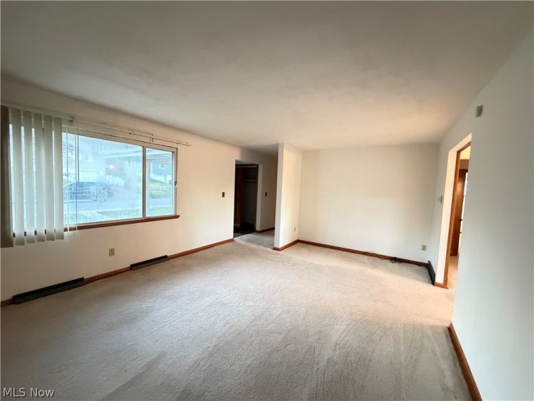 2602 Morningside Avenue, Parkersburg, WV - Photo 4