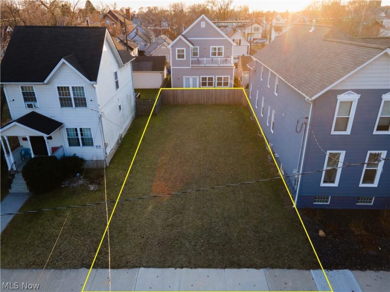 33rd Street, Cleveland, OH - Photo 2